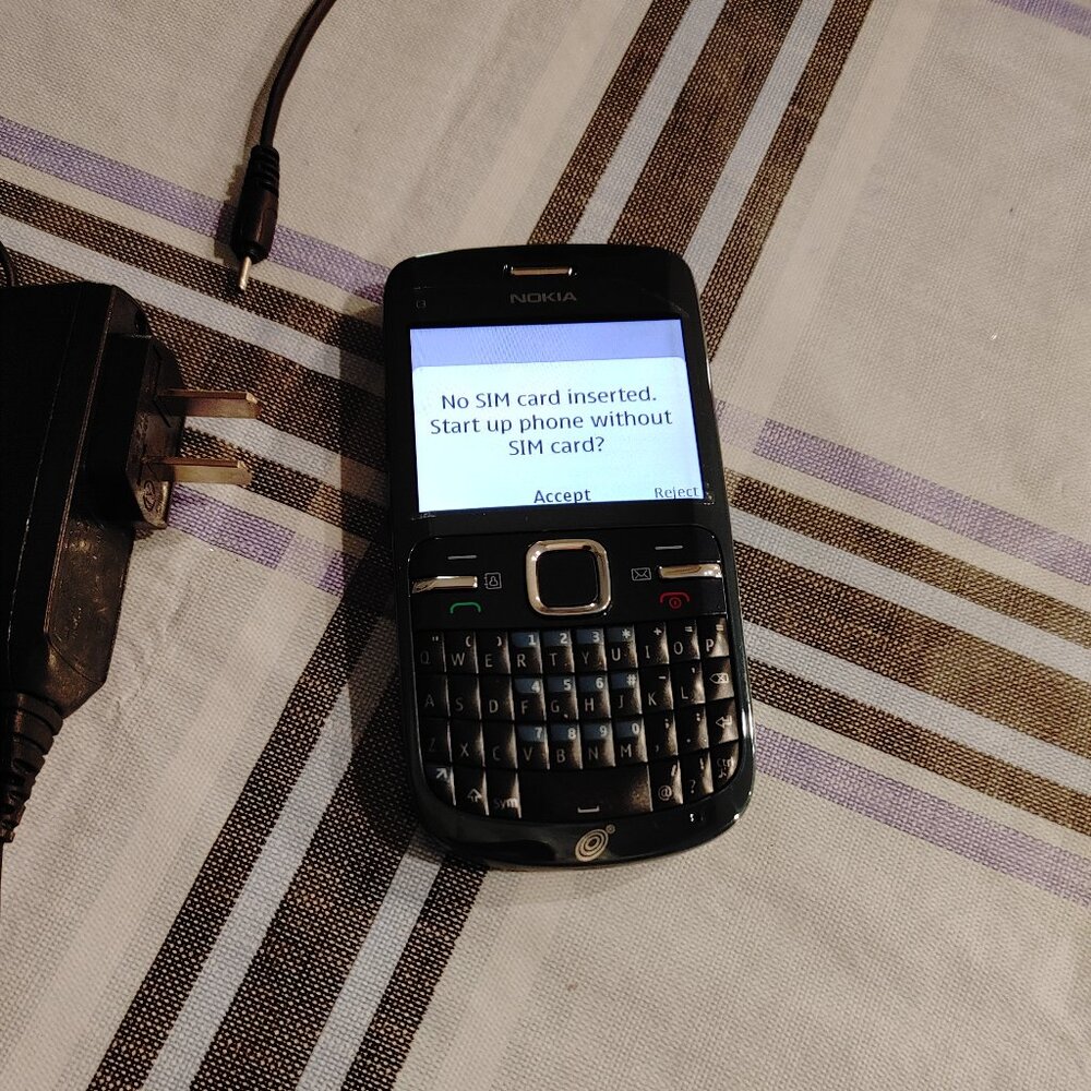 Nokia C Series C3-00 Phone